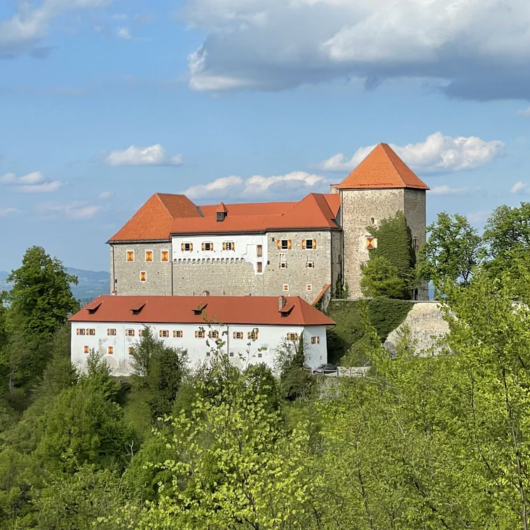 Ogled povečano sliko Grad Podsreda